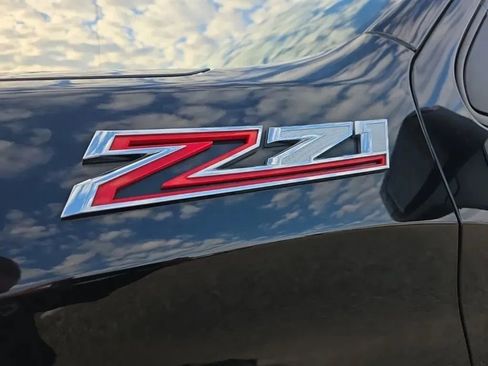 Used 2021 Chevrolet Silverado 1500 RST image 8