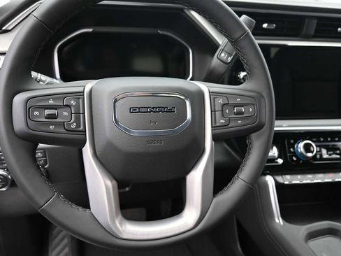 New 2026 GMC Sierra 2500 Denali AWD/4WD image 38