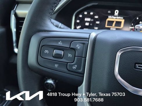 Used 2025 GMC Sierra 2500 Denali AWD/4WD image 31