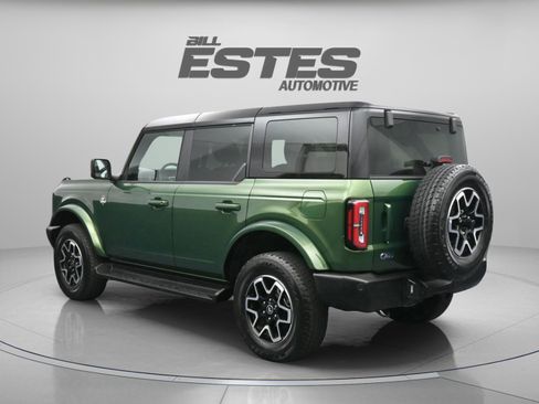 Used 2025 Ford Bronco Outer Banks AWD/4WD image 11