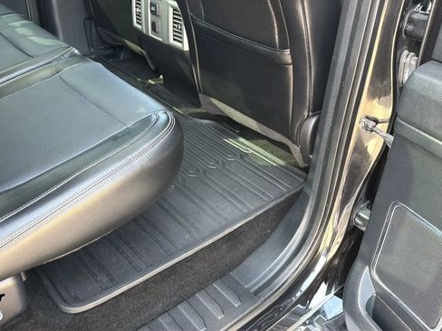 Used 2015 Ford F150 Lariat RWD image 76