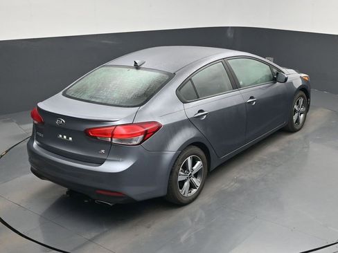Used 2018 Kia Forte S image 44
