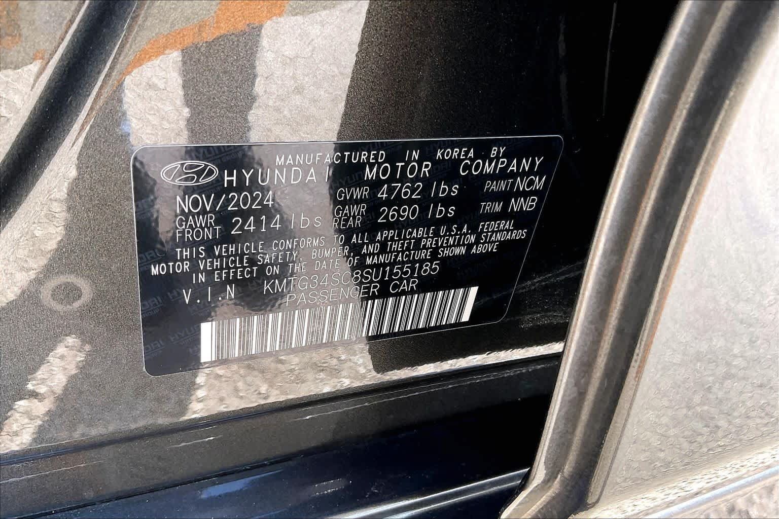 Used 2025 Genesis G70 2.5T RWD image 33