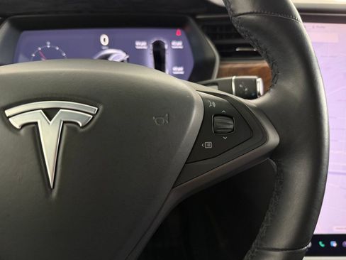 Used 2019 Tesla Model X 75D AWD/4WD image 14