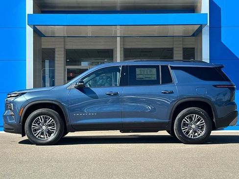 New 2026 Chevrolet Traverse LT image 9