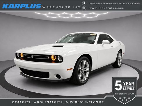 Used 2021 Dodge Challenger SXT AWD/4WD image 1