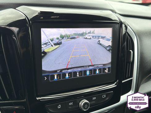Used 2020 Chevrolet Traverse LT w/ LPO, Midnight Edition AWD/4WD image 23