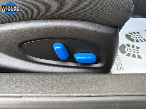 Used 2018 Chevrolet Camaro LT w/ Technology Package image 13