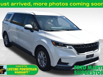 Used 2023 Kia Carnival LX