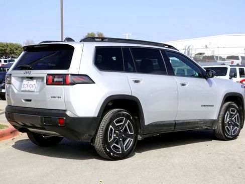New 2026 Jeep Cherokee Limited image 5
