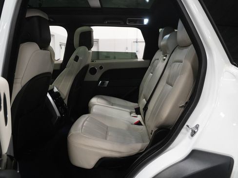 Used 2022 Land Rover Range Rover Sport HSE Silver Edition image 13