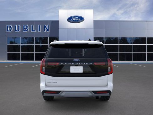 New 2025 Ford Expedition Platinum w/ Driver's Package image 30