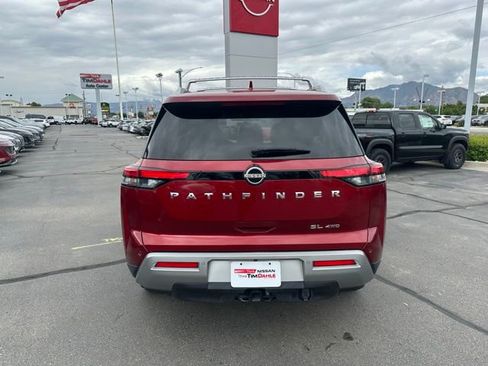 Used 2023 Nissan Pathfinder SL w/ SL Premium Package AWD/4WD image 10