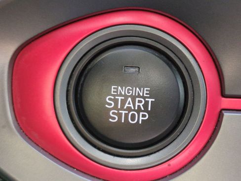 Used 2019 Hyundai Veloster 2.0 Premium image 27