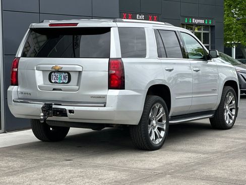 Used 2019 Chevrolet Tahoe Premier AWD/4WD image 3