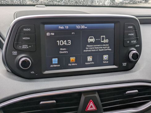 Used 2019 Hyundai Santa Fe SE image 20