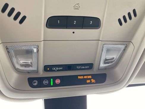 Certified 2023 GMC Terrain Denali image 28