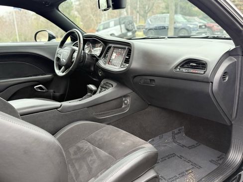 Used 2023 Dodge Challenger R/T Scat Pack w/ Plus Package image 25