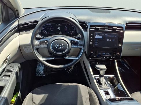Used 2024 Hyundai Tucson SEL FWD image 9