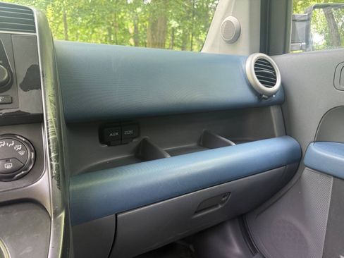 Used 2003 Honda Element EX image 52