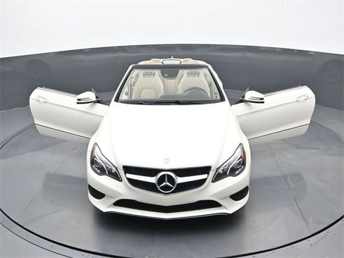 Used 2017 Mercedes-Benz E 400 Cabriolet image 27