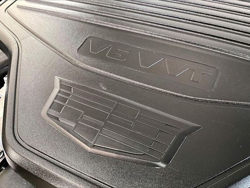 Used 2017 Cadillac XT5 Premium Luxury image 34