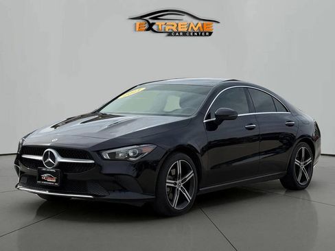 Used 2021 Mercedes-Benz CLA 250 4MATIC w/ Premium Package image 2