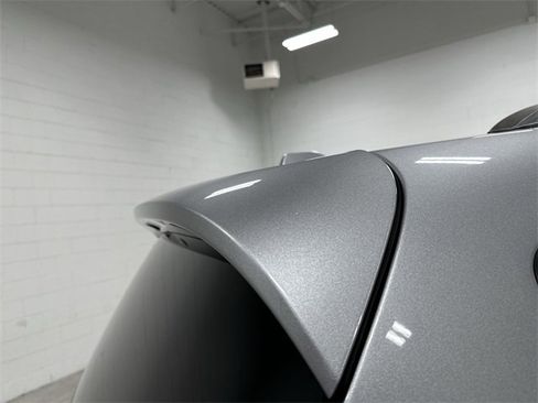 Used 2020 Chrysler Pacifica Touring-L image 24