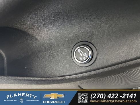 Used 2024 Chevrolet Blazer LT w/ LPO, Black Grille Bar Package image 20