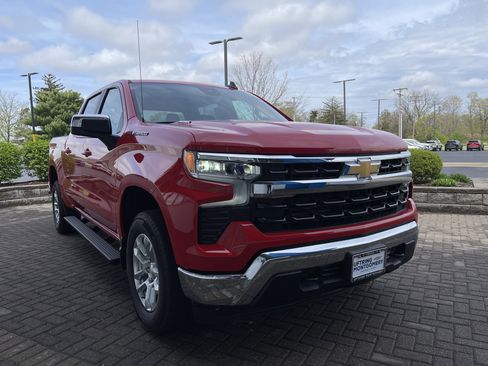 Used 2025 Chevrolet Silverado 1500 LT w/ LPO, Liner Protection Package image 7