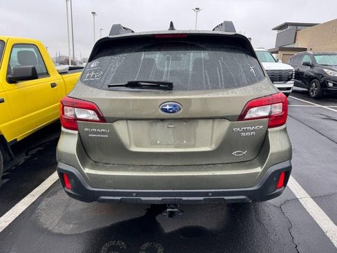 Used 2019 Subaru Outback 3.6R Limited image 4