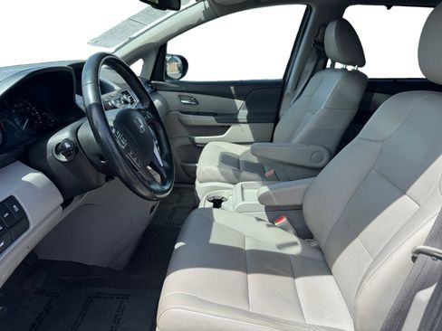 Used 2017 Honda Odyssey EX-L image 10