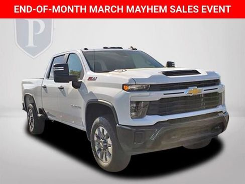 Used 2024 Chevrolet Silverado 2500 Custom w/ Custom Convenience Package image 14