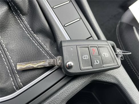 New 2025 Volkswagen Jetta Sport image 31