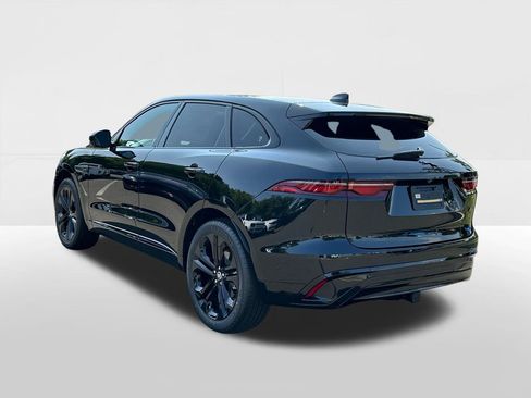 New 2026 Jaguar F-PACE R-Dynamic S image 2