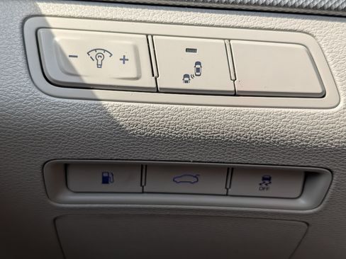Used 2018 Hyundai Sonata SE FWD image 26