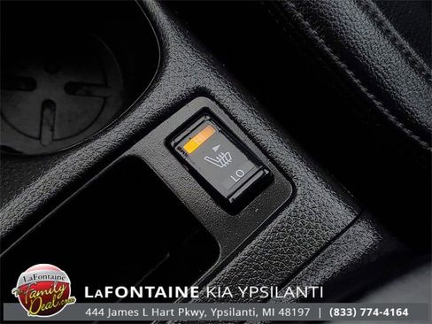 Used 2021 Nissan Rogue Sport SL w/ Premium Package image 29