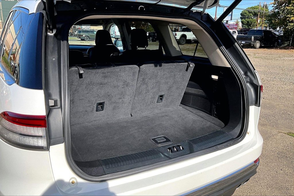 Used 2020 Lincoln Aviator Reserve w/ Equipment Group 202A AWD/4WD image 35