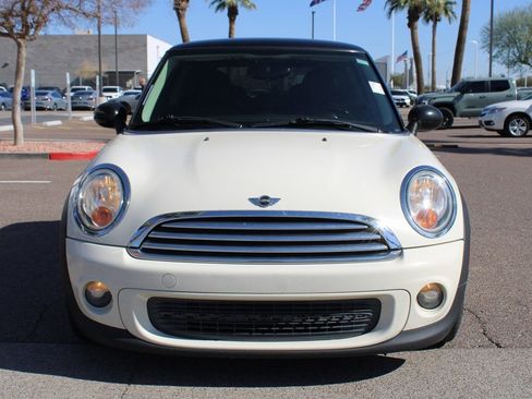 Used 2013 MINI Cooper Hardtop image 9