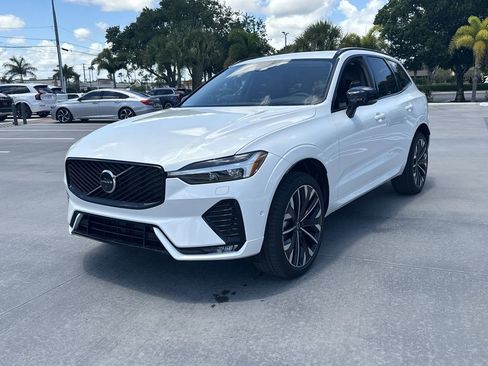 New 2026 Volvo XC60 B5 Ultra w/ Protection Package Premier AWD/4WD image 2