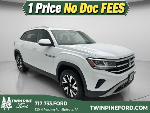 Used 2023 Volkswagen Atlas Cross Sport SE AWD/4WD image 1