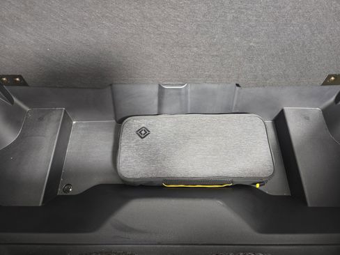 Used 2023 Rivian R1T Adventure image 14