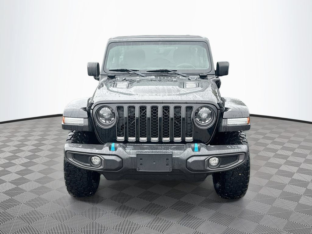 Used 2023 Jeep Wrangler Unlimited Rubicon 4xe AWD/4WD image 2