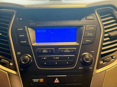 Used 2016 Hyundai Santa Fe Sport AWD/4WD image 19