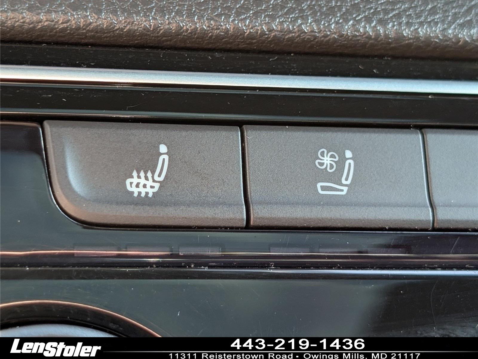 Used 2021 Volkswagen Atlas Cross Sport SEL Premium AWD/4WD image 29
