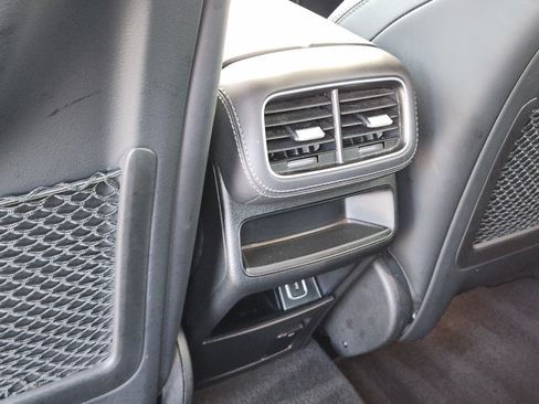 Used 2022 Mercedes-Benz GLE 53 AMG 4MATIC image 30