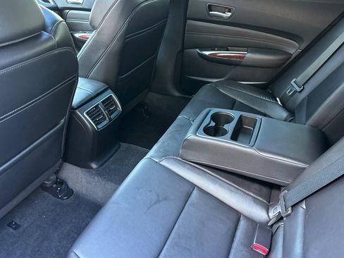 Used 2015 Acura TLX image 24