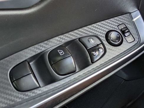 Used 2022 Nissan Sentra SR FWD image 23
