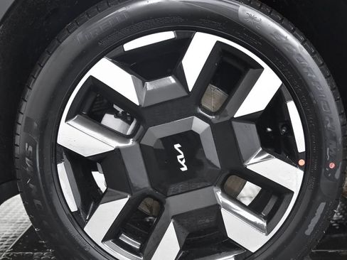 New 2027 Kia Telluride S image 8