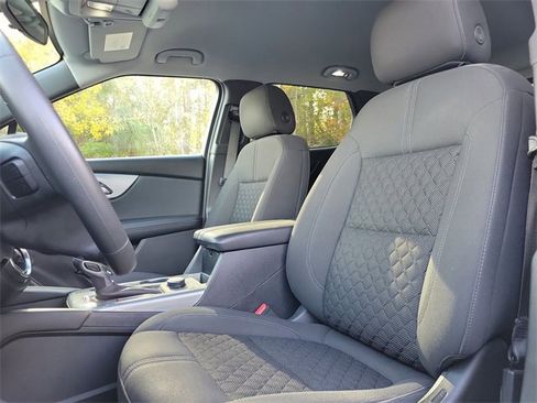 Used 2022 Chevrolet Blazer LT image 17